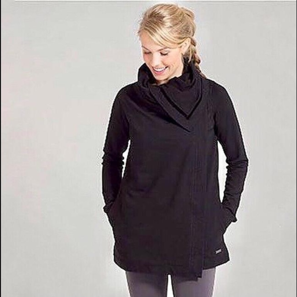 Lululemon Black Savasana Wrap Snap Waterfall Asymmetrical Cardigan